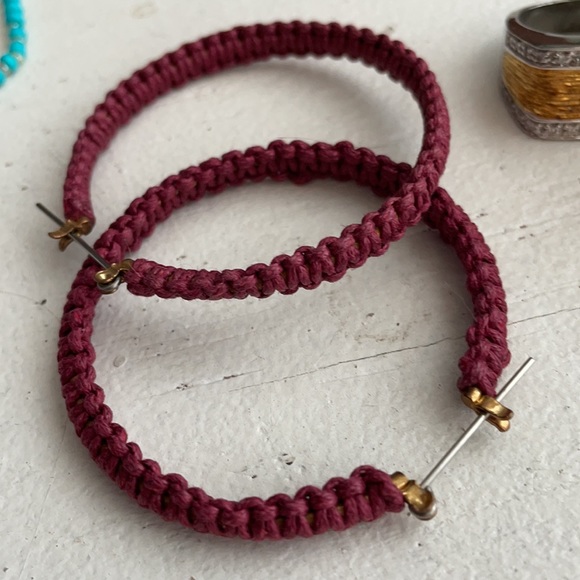 [ Maroon Threaded Macrame Knot Hoop Earrings] - Picture 3 of 3